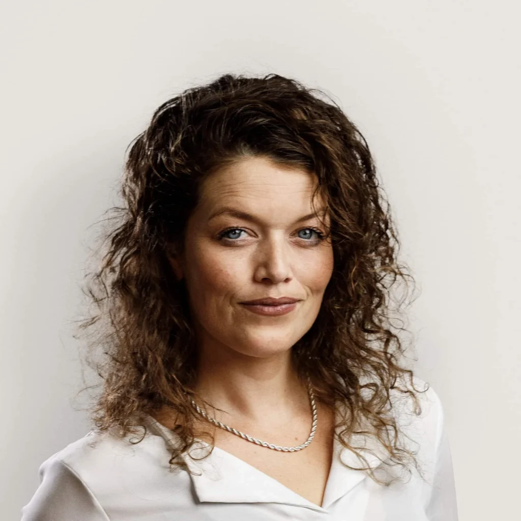 Sabrina Stender Solis